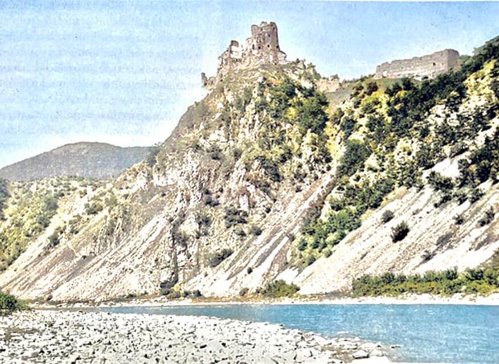 Obrázok k článku Nedatované.
Všimnite si hlavne, ako