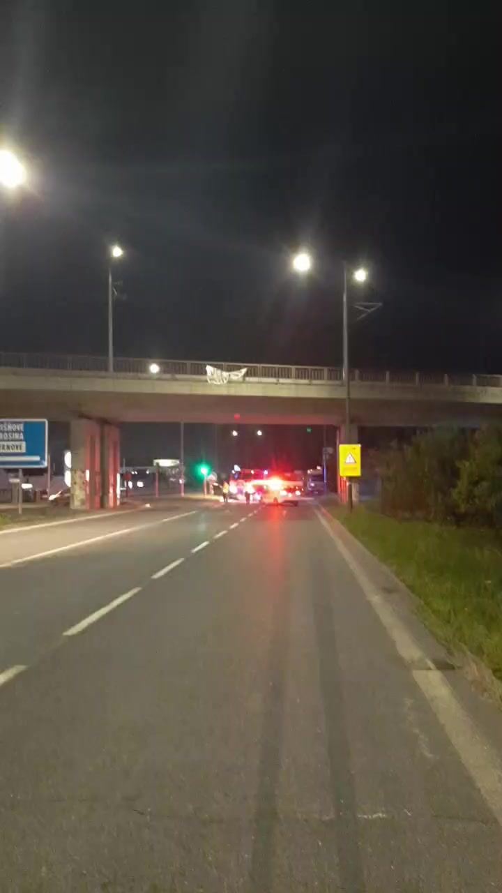 Obrázok k článku Stále je úsek uzatvorený.