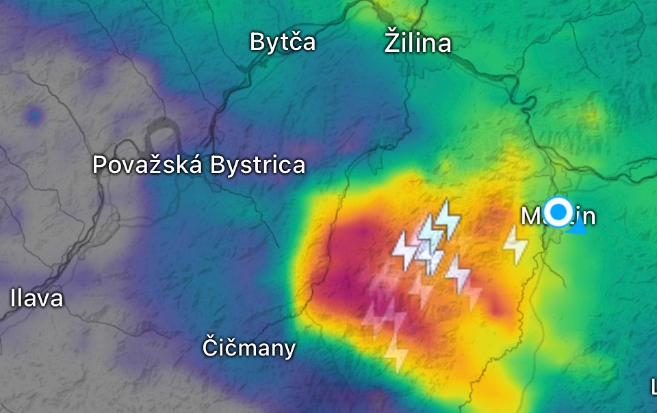 Obrázok k článku 19:05

Trošku vás osvieži.
Zaťahujte na